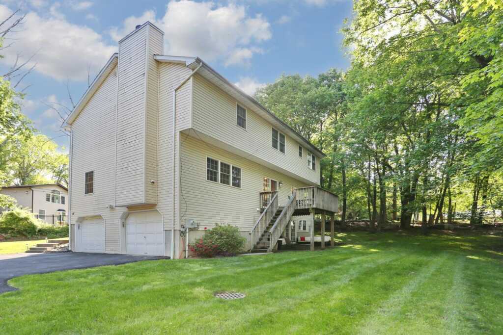 67 Airmont Road, Suffern, NY 10901 - Photo 28 of 37