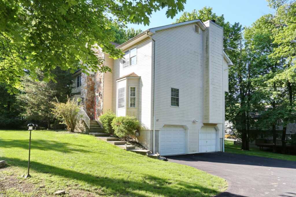 67 Airmont Road, Suffern, NY 10901 - Photo 33 of 37