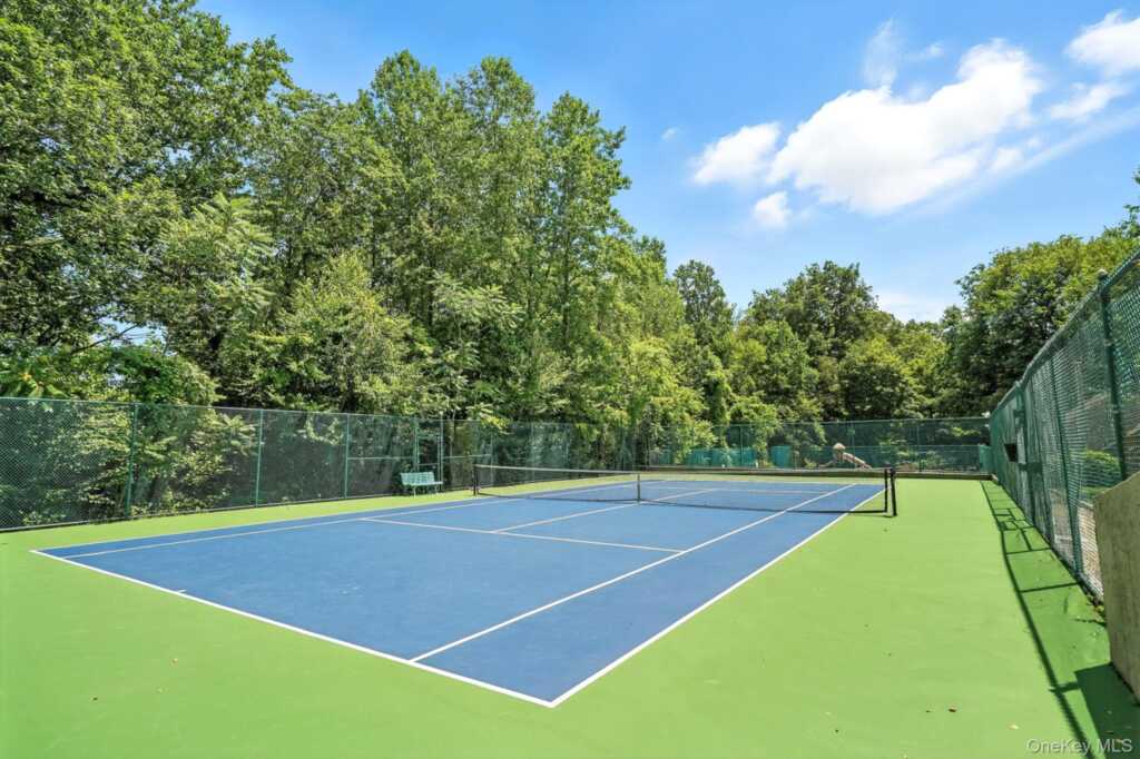 133 Woodbrook Road, White Plains, NY 10605 - Photo 24 of 47