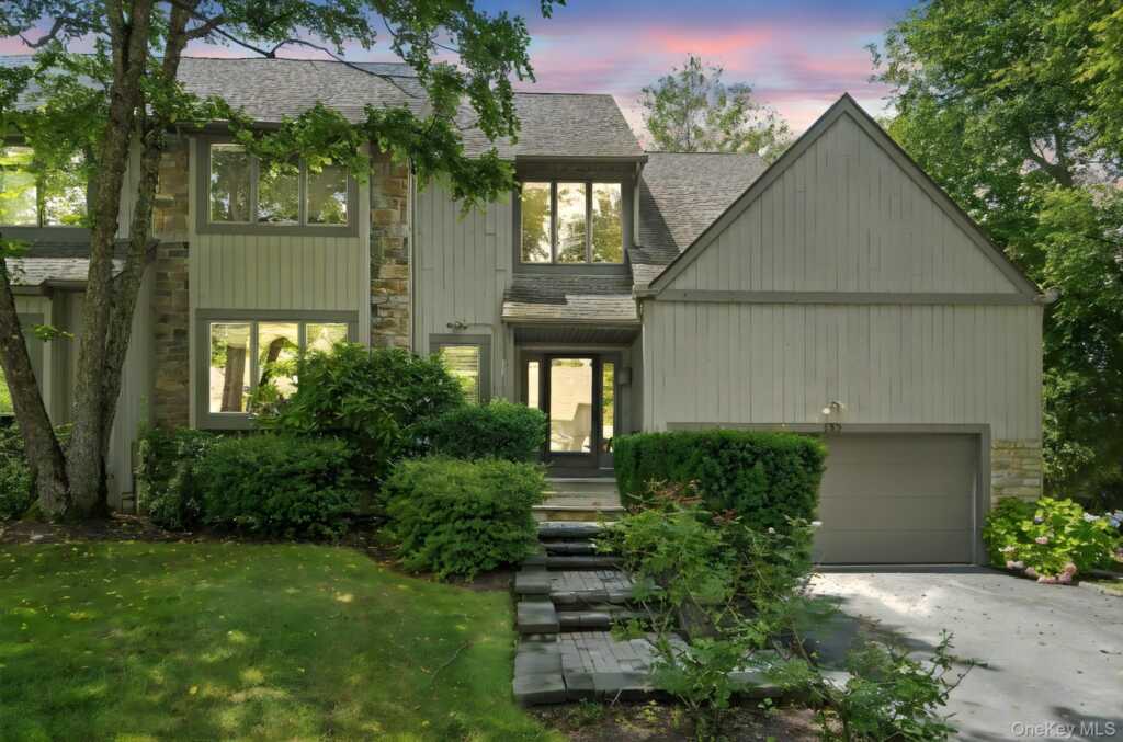 133 Woodbrook Road, White Plains, NY 10605 - Photo 29 of 47