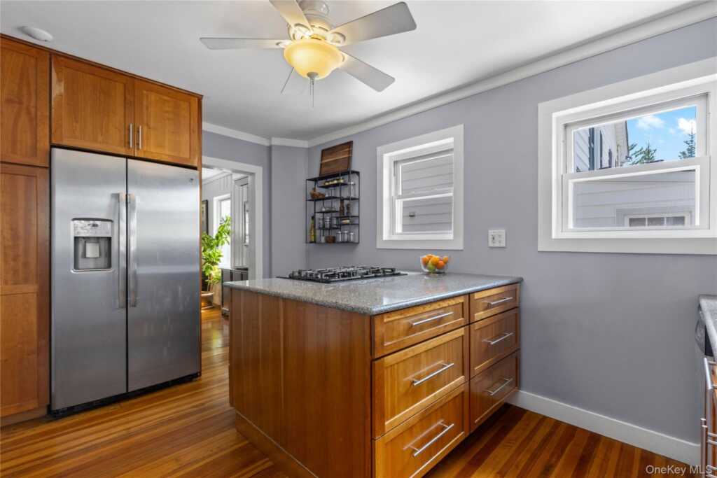 504 Milton Road, Rye, NY 10580 - Photo 9 of 35