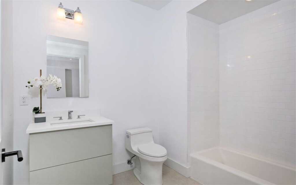422 Boston Post Road, Unit #301, Rye, NY 10543 - Photo 7 of 16