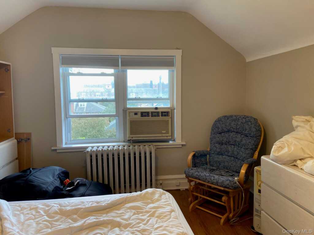 45 Davis Avenue, New Rochelle, NY 10805 - Photo 13 of 19