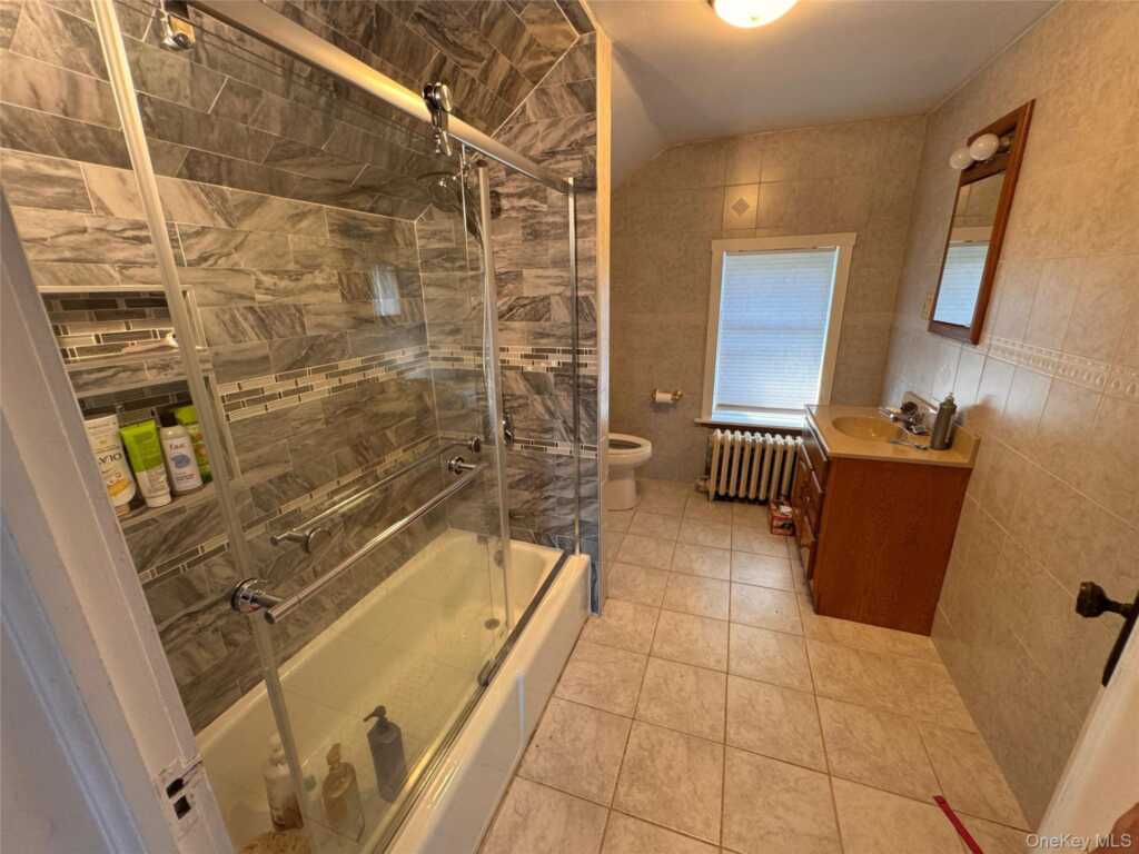 45 Davis Avenue, New Rochelle, NY 10805 - Photo 14 of 19