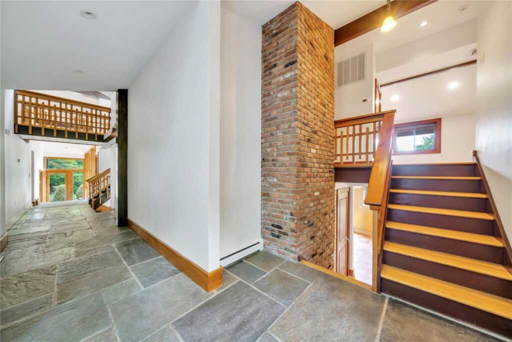 597 Mountain Road, New City, NY 10956 - Photo 42 of 49