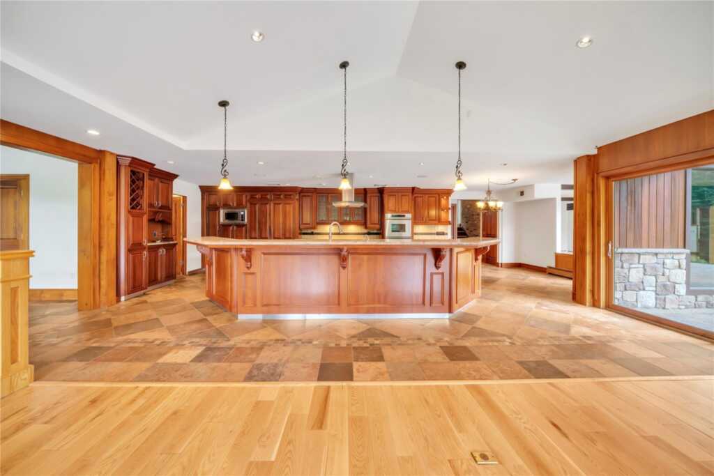 597 Mountain Road, New City, NY 10956 - Photo 9 of 49