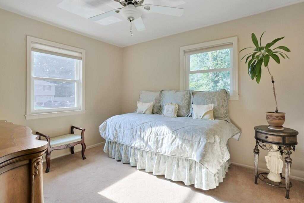 99 Shetland Drive, New City, NY 10956 - Photo 26 of 36