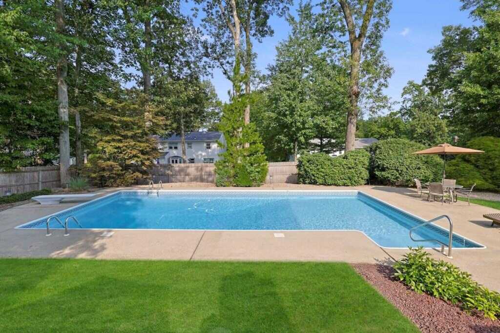 99 Shetland Drive, New City, NY 10956 - Photo 5 of 36