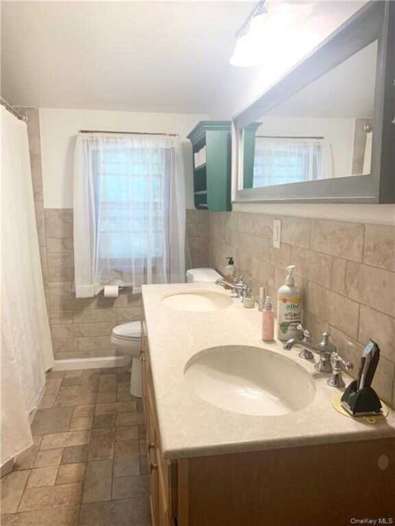 144 Railroad Avenue, Unit #Upstairs#, Pearl River, NY 10965 - Photo 7 of 20