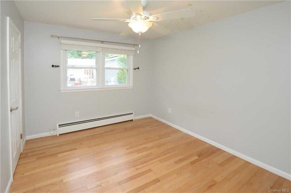 3 Hall Avenue, Suffern, NY 10901 - Photo 7 of 15