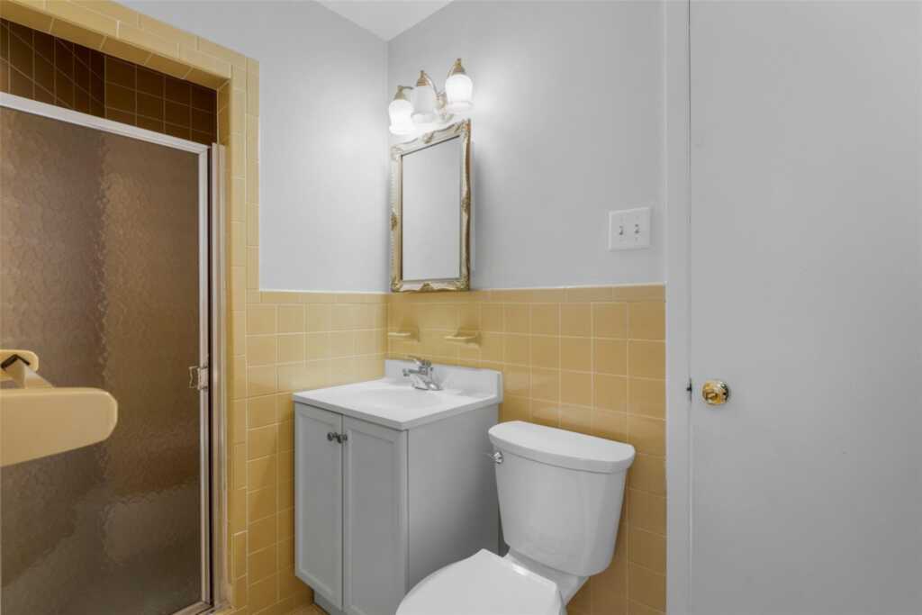 50 Puritan Drive, New Rochelle, NY 10583 - Photo 15 of 29