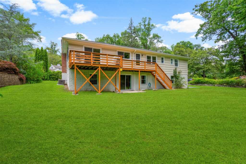 50 Puritan Drive, New Rochelle, NY 10583 - Photo 26 of 29