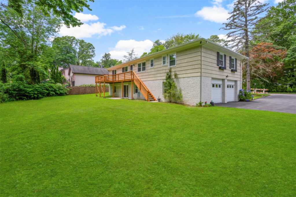 50 Puritan Drive, New Rochelle, NY 10583 - Photo 27 of 29