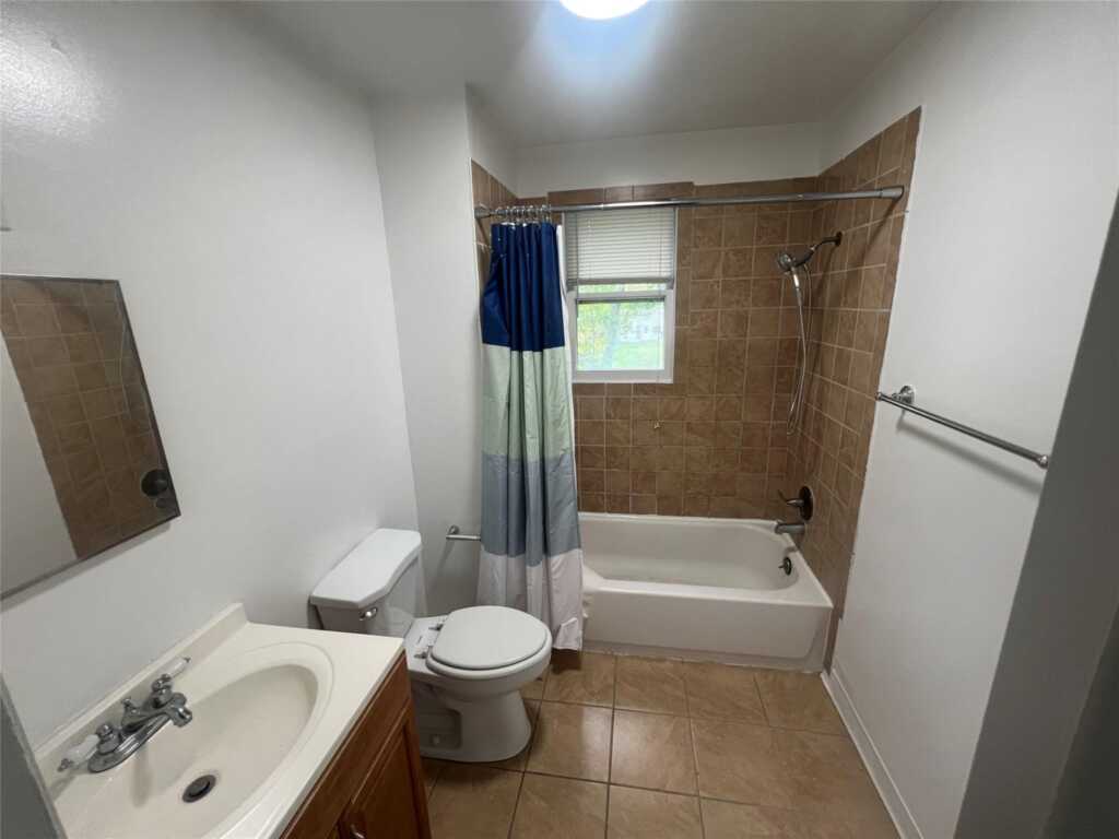 315 West Main Street, Unit #Apt A, Stony Point, NY 10980 - Photo 5 of 10