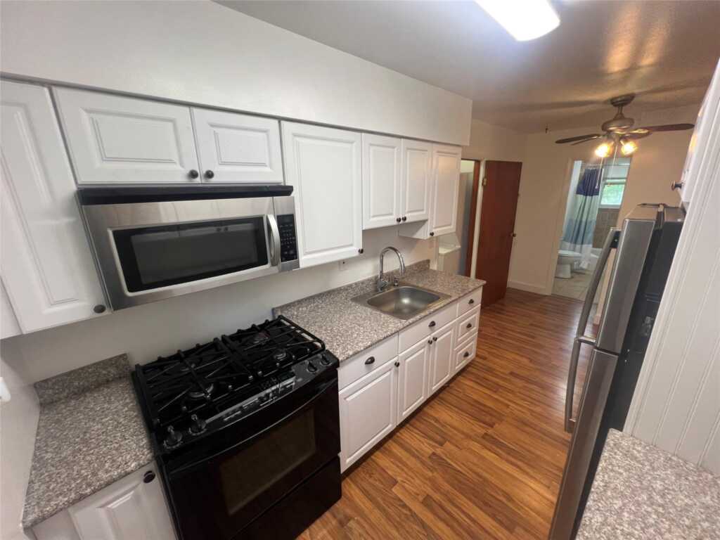 315 West Main Street, Unit #Apt A, Stony Point, NY 10980 - Photo 7 of 10