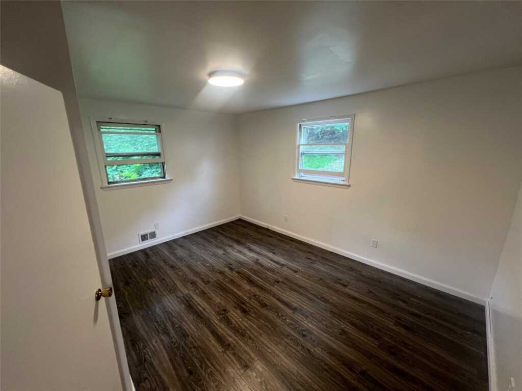 315 West Main Street, Unit #Apt A, Stony Point, NY 10980 - Photo 8 of 10
