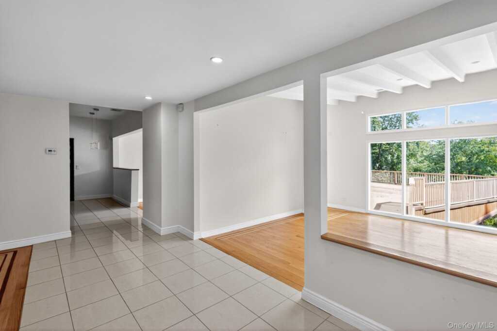 21 Hillside Court, Suffern, NY 10901 - Photo 14 of 25