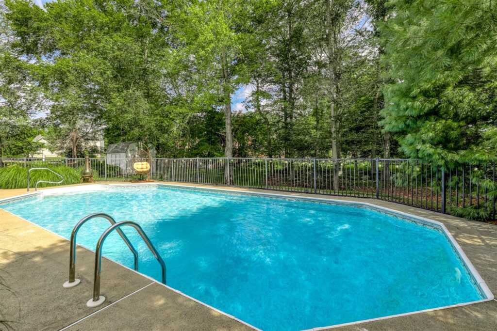 16 Ridgefield Road, New City, NY 10956 - Photo 3 of 31