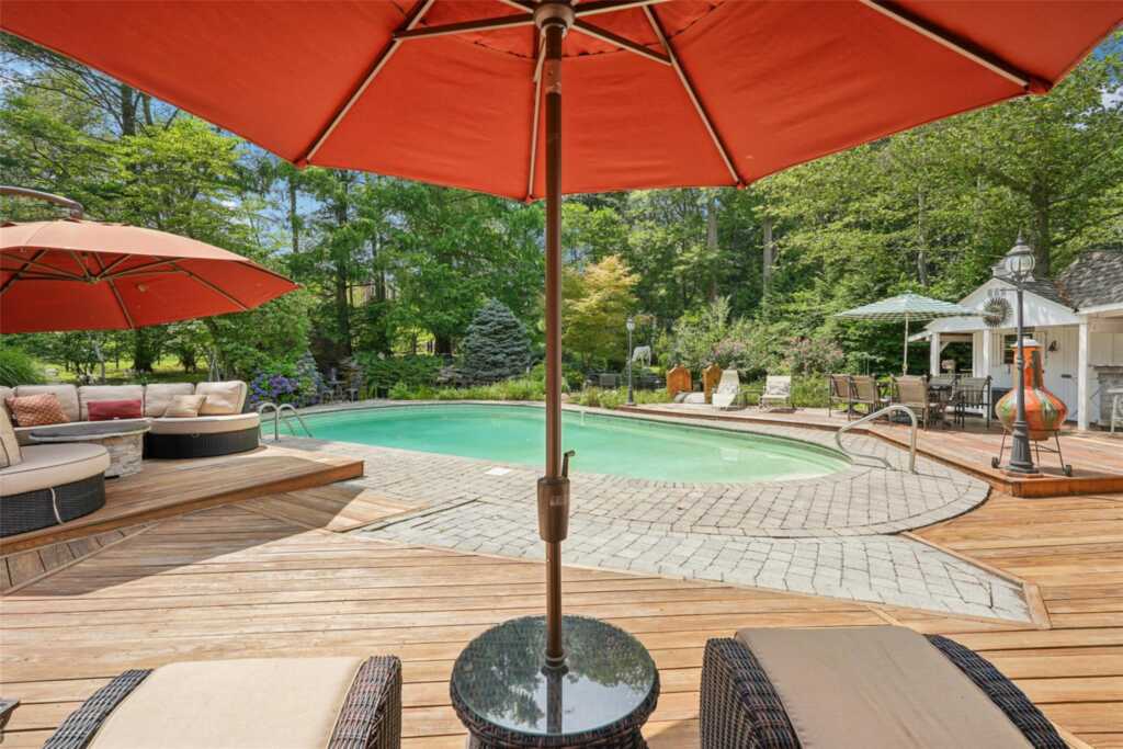 8 Lisa Lane, New City, NY 10956 - Photo 47 of 49