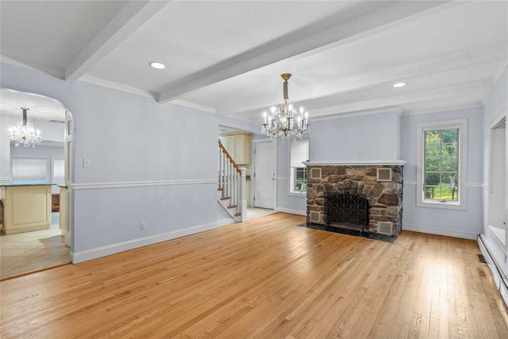 173 Strawtown Road, New City, NY 10956 - Photo 3 of 50