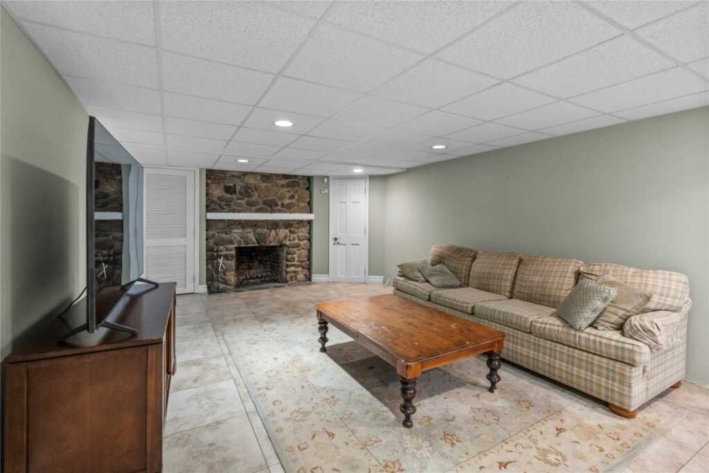 173 Strawtown Road, New City, NY 10956 - Photo 34 of 50