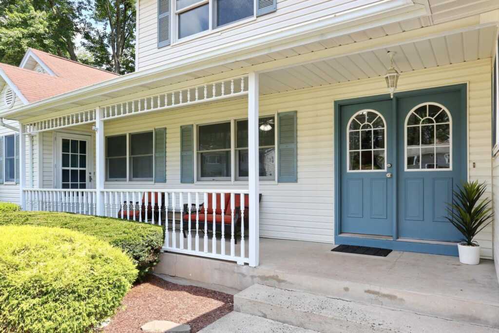 7 Twin Peg Drive, New City, NY 10956 - Photo 3 of 38