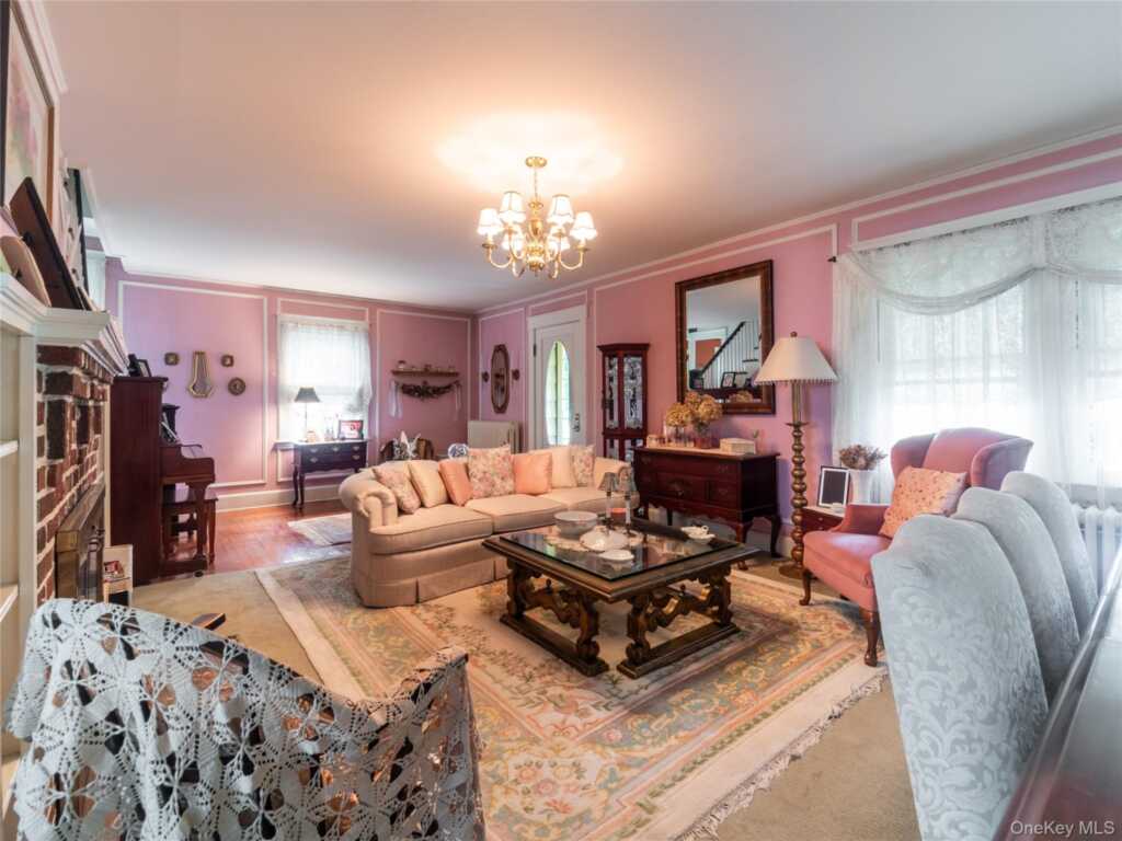 256 Regent Street, Rye, NY 10573 - Photo 5 of 22