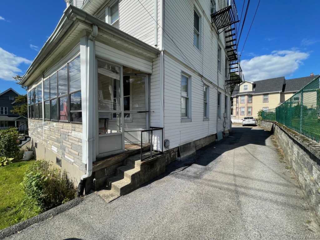 187 Fisher Avenue, White Plains, NY 10606