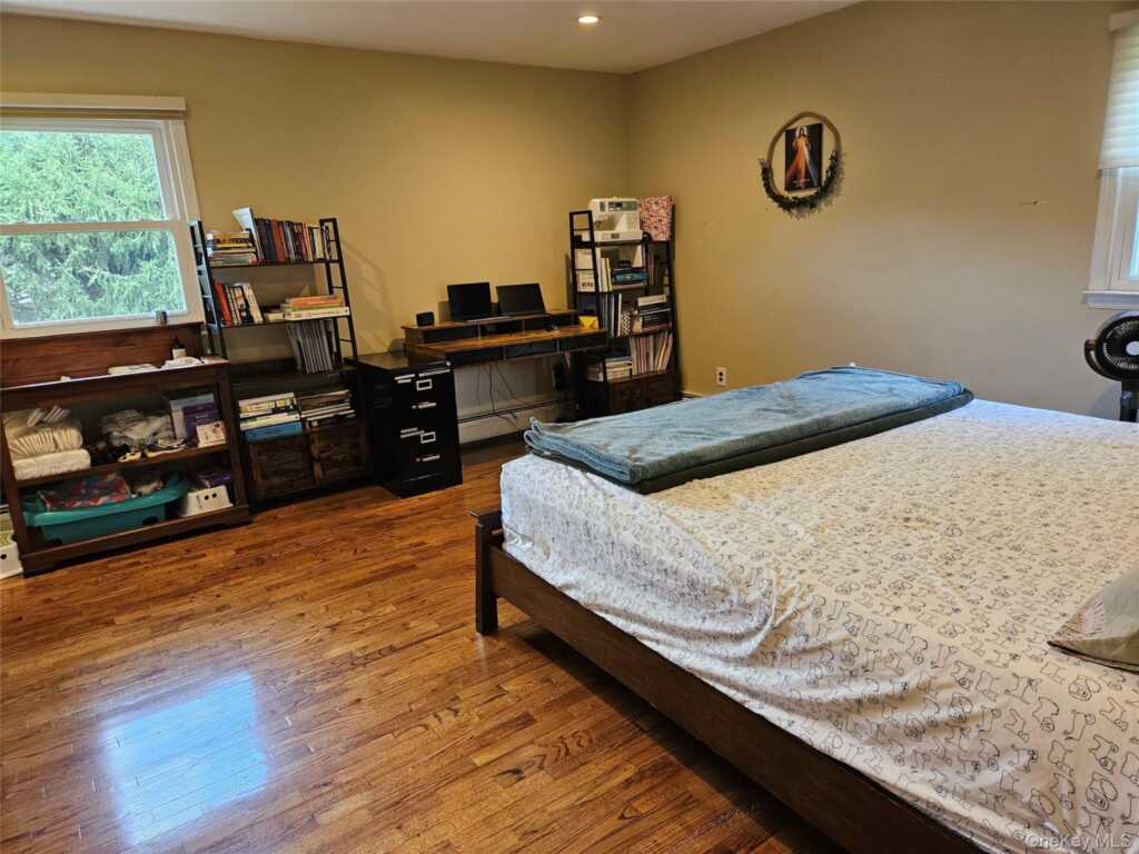 8 Spur Drive, Nanuet, NY 10954 - Photo 12 of 30