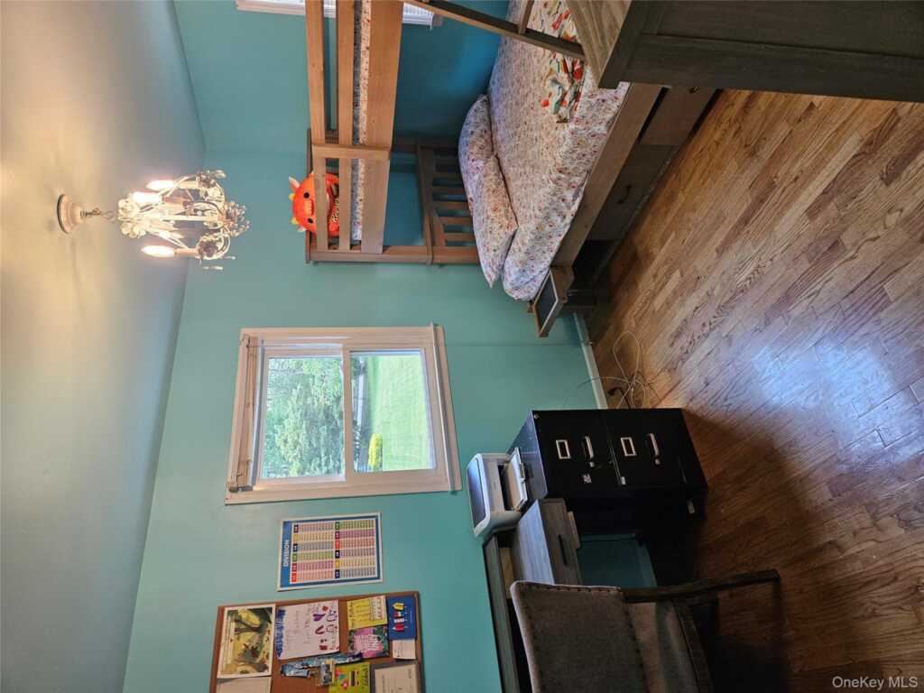 8 Spur Drive, Nanuet, NY 10954 - Photo 17 of 30