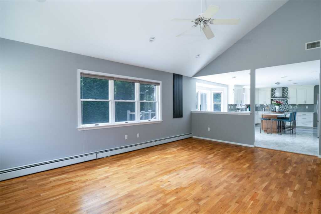 18 Blue Heron Road, Nanuet, NY 10954 - Photo 24 of 45