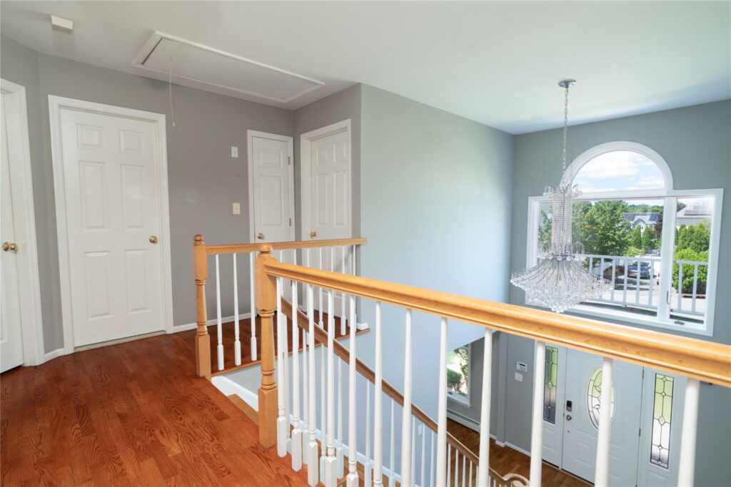 18 Blue Heron Road, Nanuet, NY 10954 - Photo 36 of 45