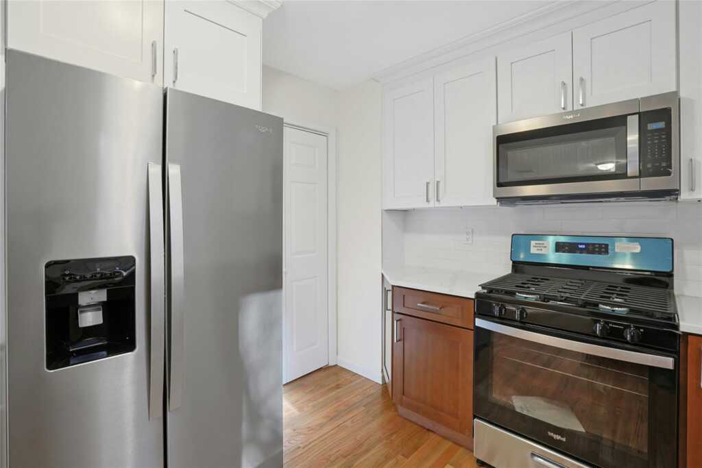 15 Longview Court, Unit #15, Nyack, NY 10960 - Photo 15 of 34