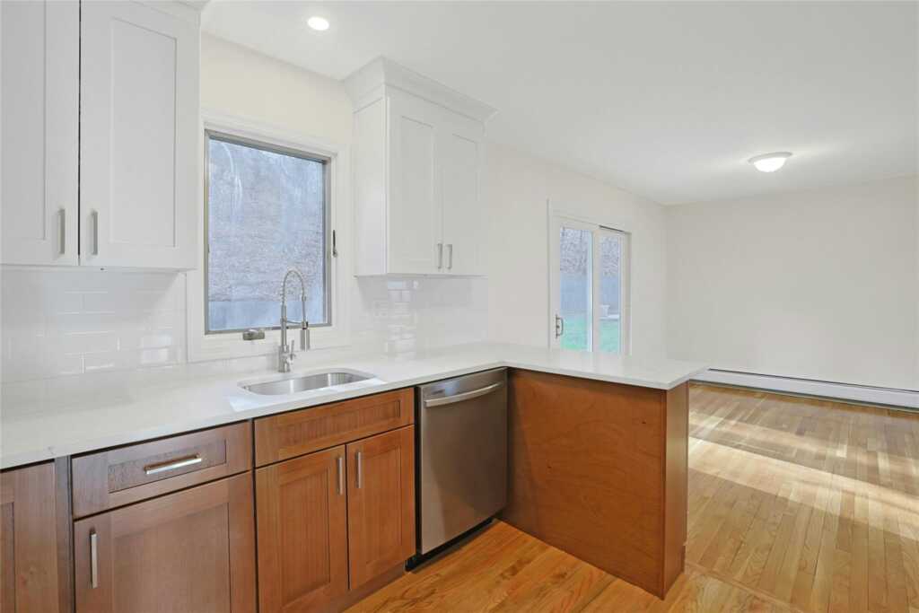 15 Longview Court, Unit #15, Nyack, NY 10960 - Photo 17 of 34