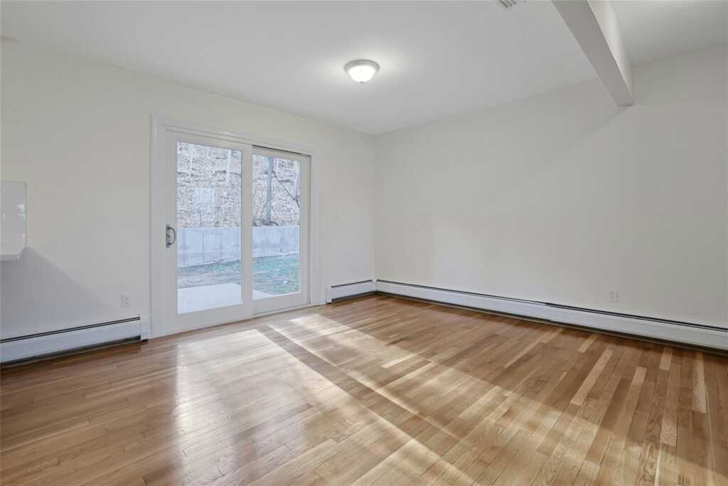 15 Longview Court, Unit #15, Nyack, NY 10960 - Photo 18 of 34