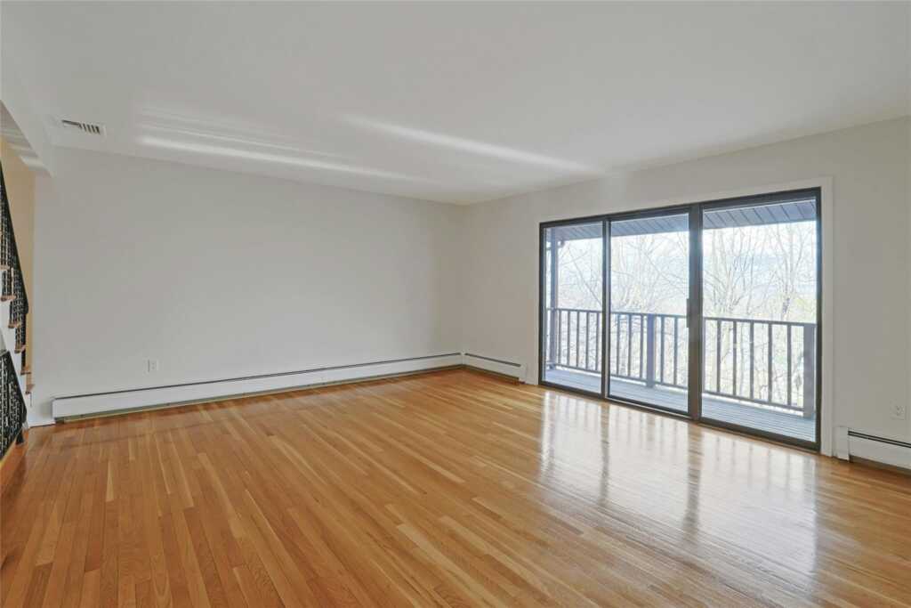 15 Longview Court, Unit #15, Nyack, NY 10960 - Photo 19 of 34