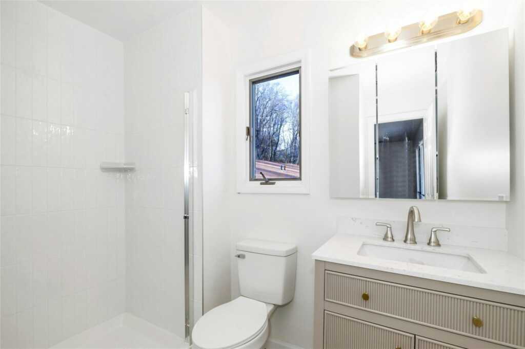 15 Longview Court, Unit #15, Nyack, NY 10960 - Photo 28 of 34