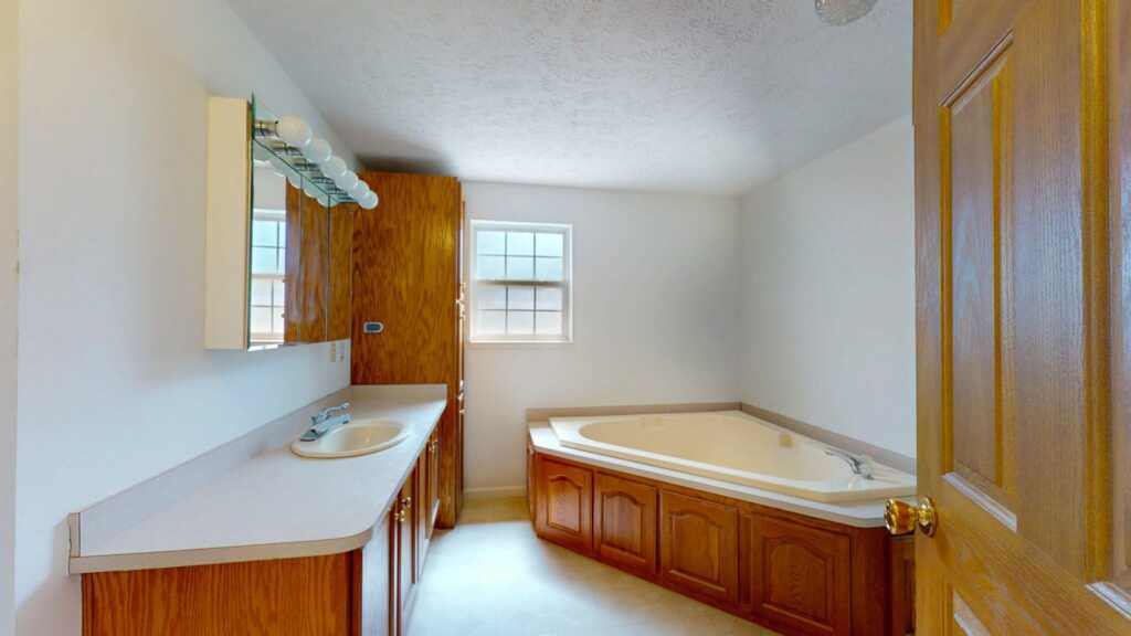 25 Thamsen Drive, Stony Point, NY 10980 - Photo 16 of 28