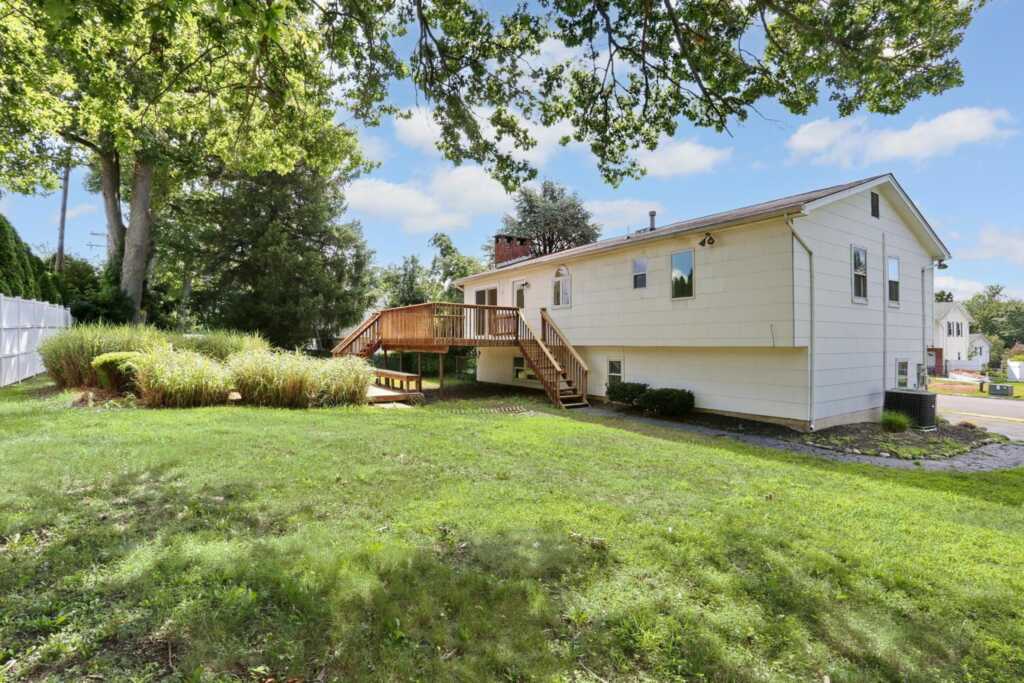 144 Lake Nanuet Drive, Nanuet, NY 10954 - Photo 22 of 30