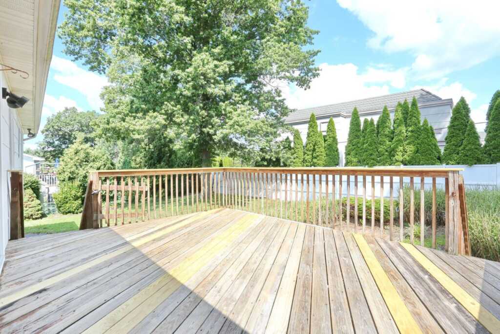 144 Lake Nanuet Drive, Nanuet, NY 10954 - Photo 26 of 30