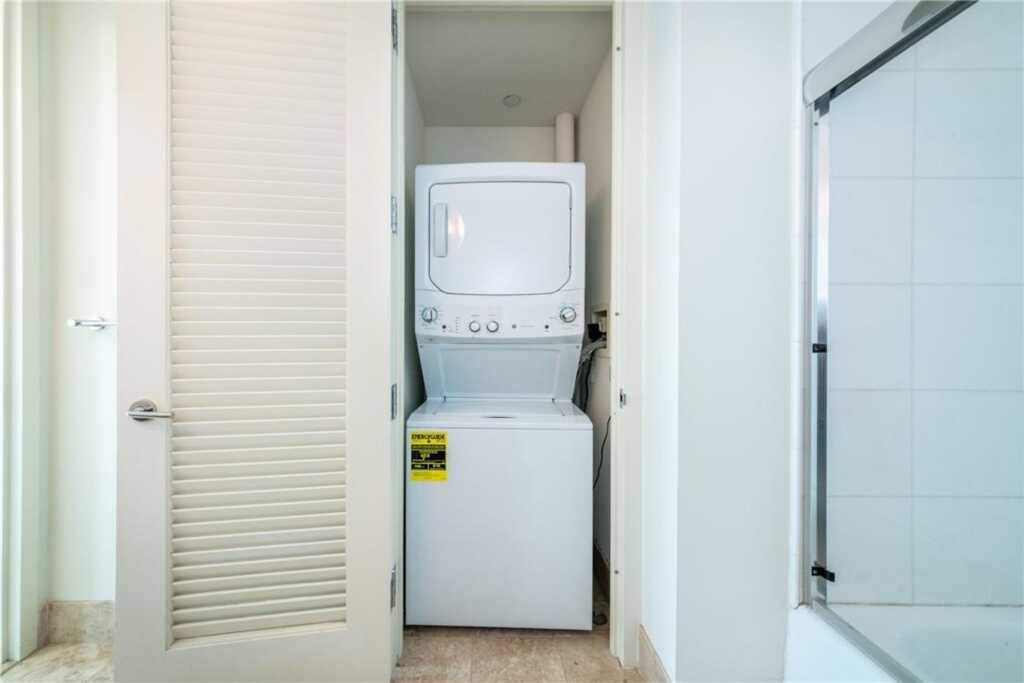 175 Huguenot Street, Unit #2505, New Rochelle, NY 10801 - Photo 12 of 35
