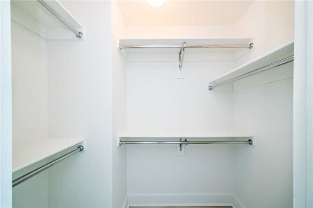175 Huguenot Street, Unit #2505, New Rochelle, NY 10801 - Photo 20 of 35