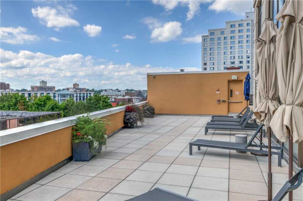 175 Huguenot Street, Unit #2505, New Rochelle, NY 10801 - Photo 28 of 35