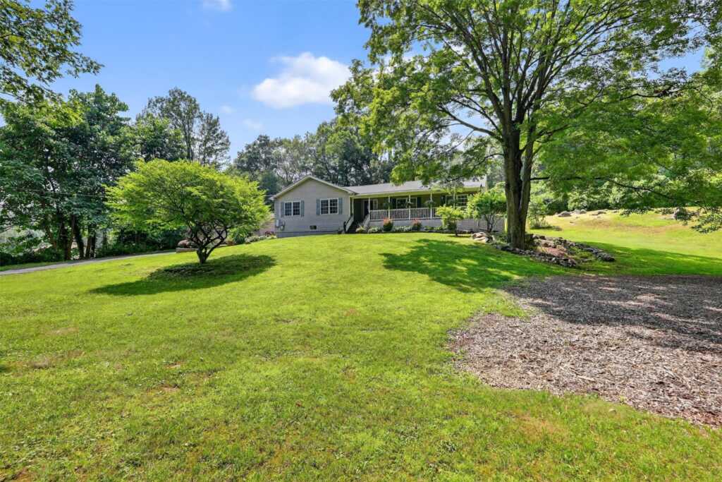 60 Jessup Lane, Stony Point, NY 10980 - Photo 3 of 50