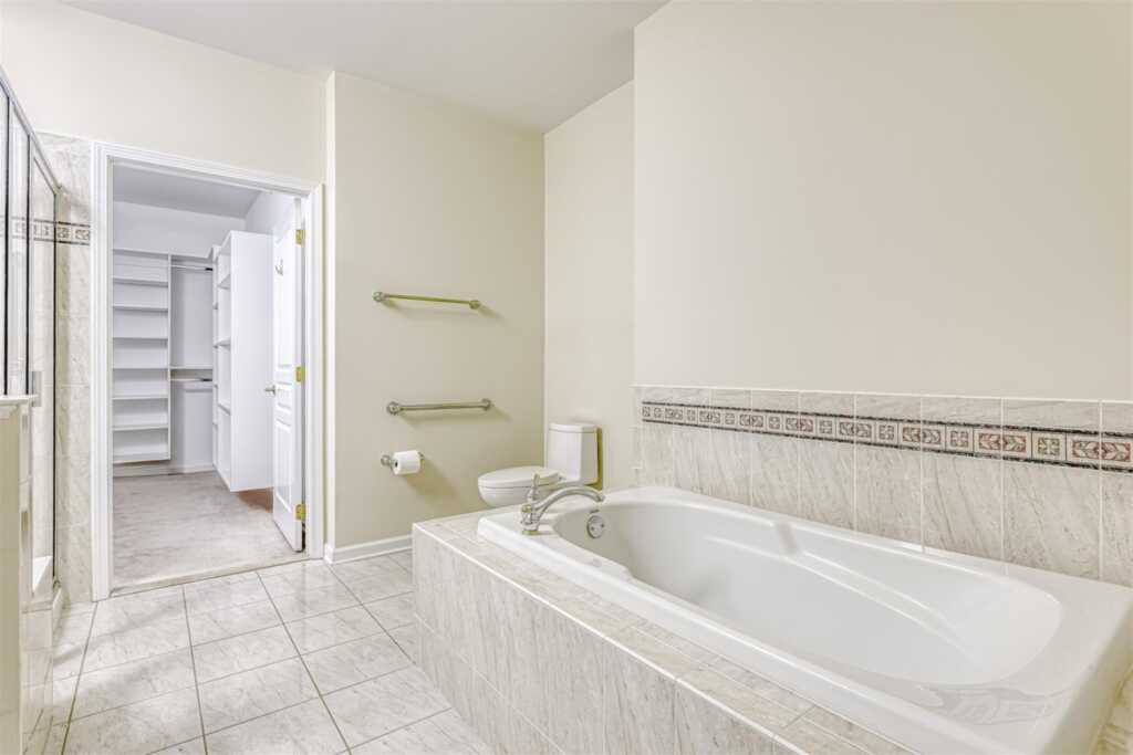 24 De Baun Avenue, Unit #304, Suffern, NY 10901 - Photo 14 of 21