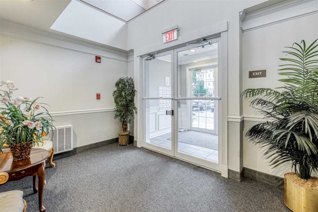 24 De Baun Avenue, Unit #304, Suffern, NY 10901 - Photo 6 of 21