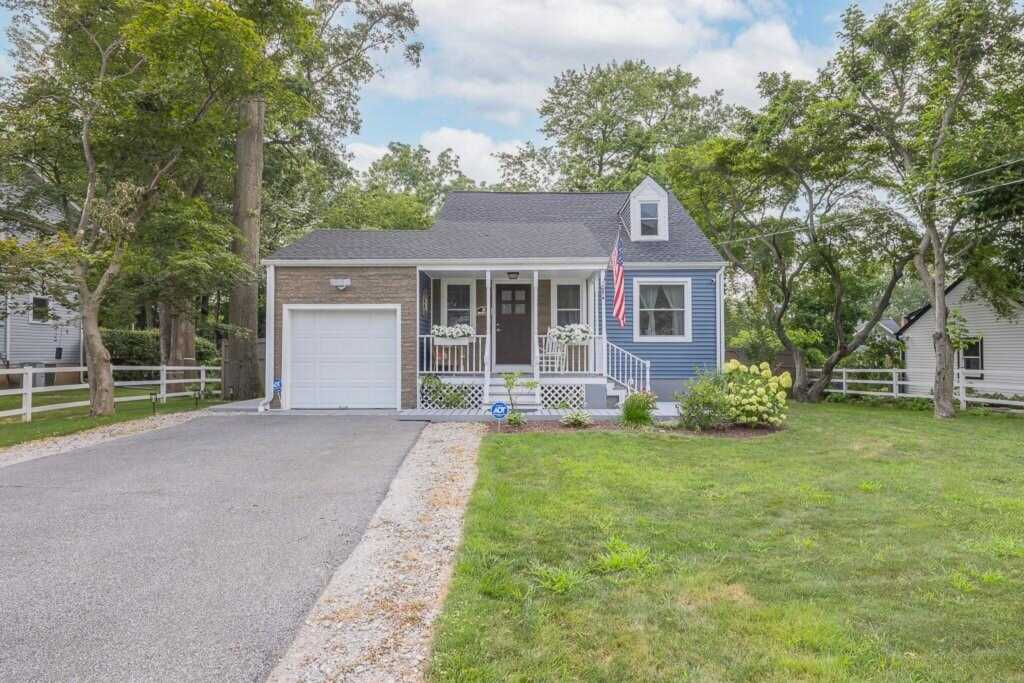 39 Grandview Avenue, Nanuet, NY 10954