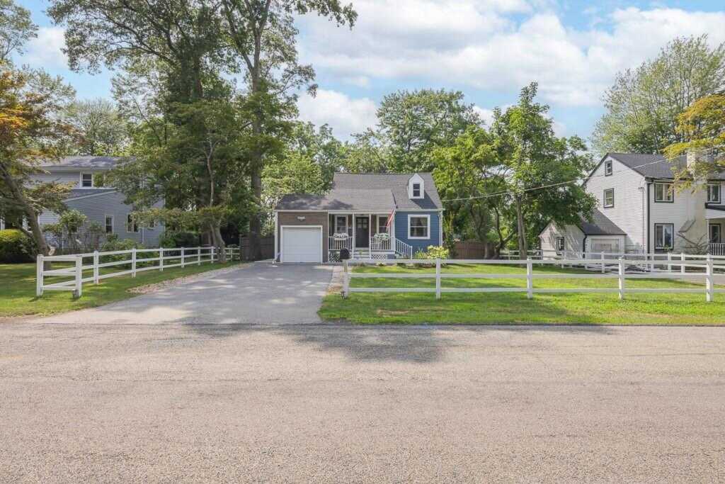 39 Grandview Avenue, Nanuet, NY 10954 - Photo 2 of 32