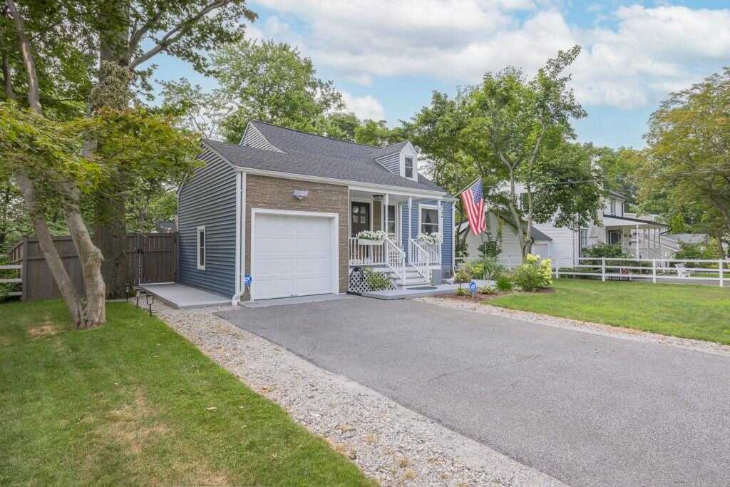 39 Grandview Avenue, Nanuet, NY 10954 - Photo 4 of 32