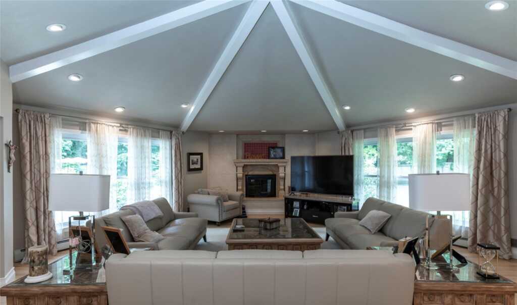 369 Phillips Hill Road, New City, NY 10956 - Photo 8 of 40